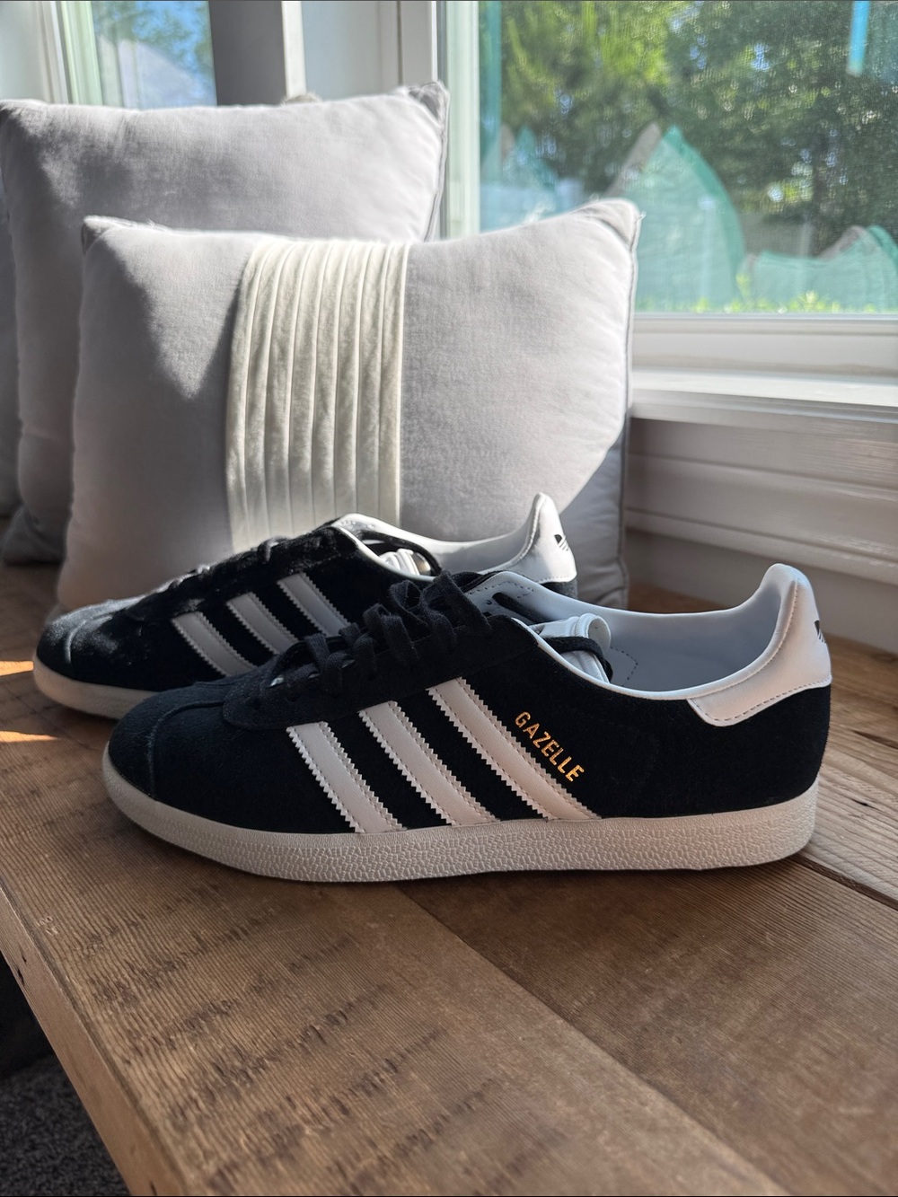 Adidas Gazelle Men’s Size 9/Women’s Size 10.5 LIKE NEW - Picture 4 of 7
